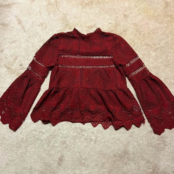 Lace ladies top - Picture 1 of 6